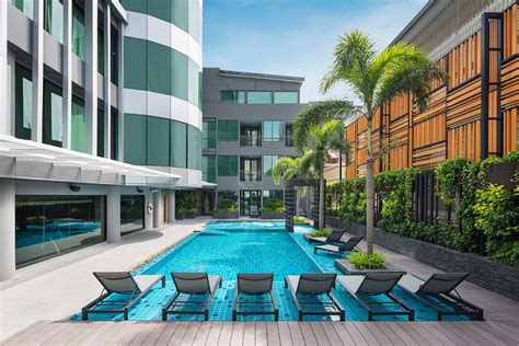 solitaire hotel bangkok thailand.